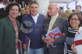 Cruzeiro Seixas e amigos na inauguração da exposição em Famalicão