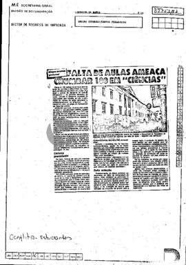 Alunos acusam professor. Falta de aulas ameaça chumbar 100 em "Ciências"