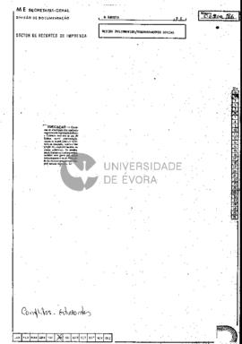 Educação - Centenas de estudantes dos...