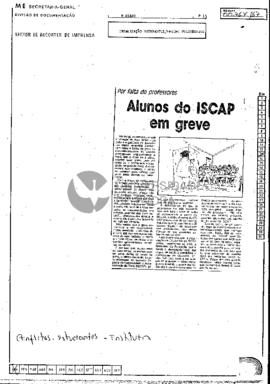 Alunos do ISCAP em greve