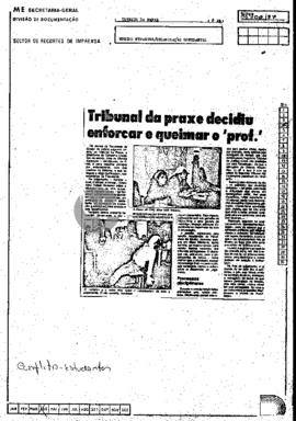 Tribunal da praxe decidiu enforcar e queimar o 'prof.'