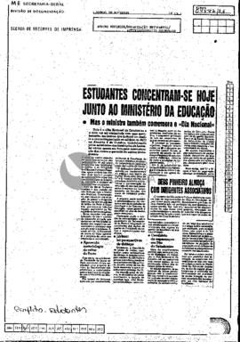 Estudantes concentram-se hoje junto ao Ministério da Educação. Mas o ministro também comemora o «...