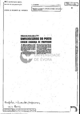 Universitários do Porto exigem mudança de professor