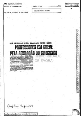 Professores em greve pela anulação do concurso