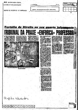 Tribunal da praxe «Enforca» professor